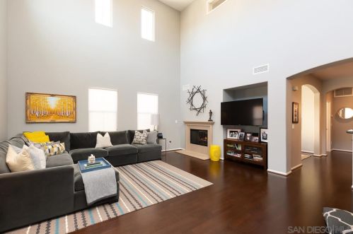 2025 Silverado St, San Marcos, CA 92078-3201