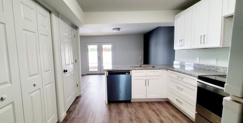 2581 Stoney Creek Rd, Marietta, GA 30067-6639