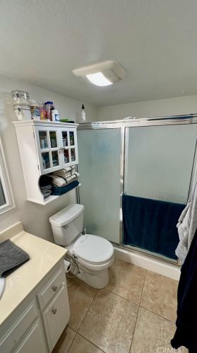 2772 Tropicana Dr, Riverside CA  92504-4220 exterior