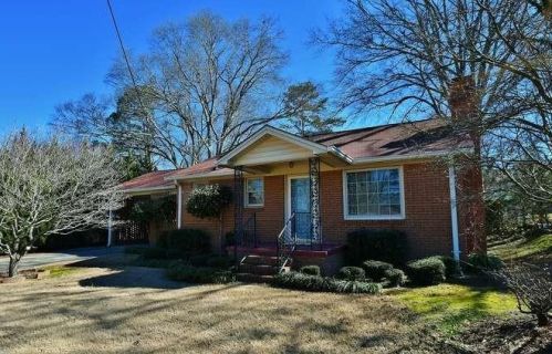 1120 Piedmont Pl, Gainesville, GA 30501-2832