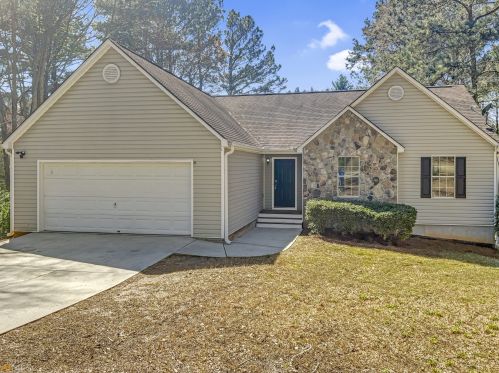 1631 Timber Heights Dr, Loganville, GA 30052-5627