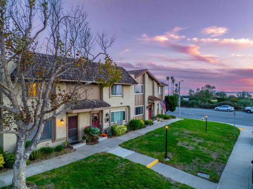 1006 Palmetto Way, Carpinteria, CA 93013-2852