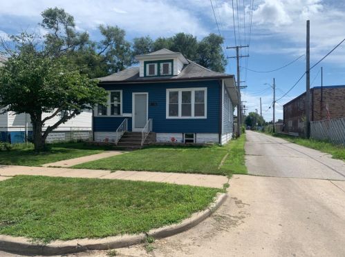818 Becker St, Hammond, IN 46320-2107