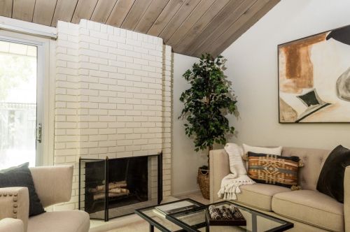 642 Midrock Cors, Mountain View, CA 94043-2886