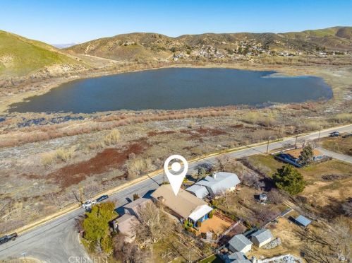 15234 Sandrock Dr, Leona Valley, CA 93532-1327