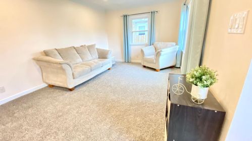 1860 Idaho Ave, Saint Paul, MN 55119-4209