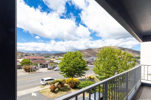 955 Ala Lilikoi St, Honolulu HI  96818-2449 exterior