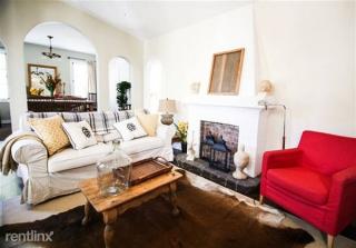 2490 Gower St, Los Angeles CA  90068-2258 exterior