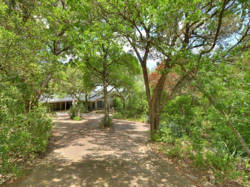 500 Buckeye Trl, Austin TX  78746-4426 exterior