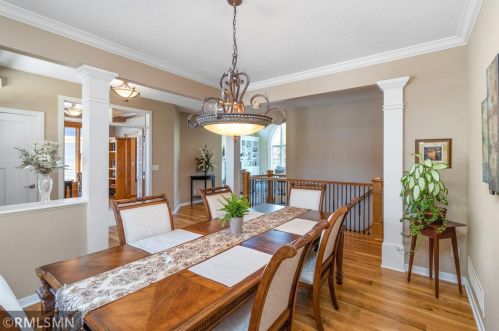 5 Hawthorne Ct, Saint Paul MN  55127-6476 exterior
