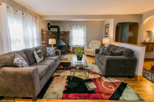 1020 23rd Ave, Minneapolis, MN 55411-0025