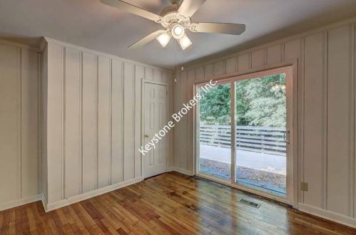 2577 Graywall St, Atlanta GA  30344-2257 exterior