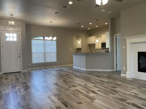 3311 Windcrest Ct, Granbury TX  76049 exterior