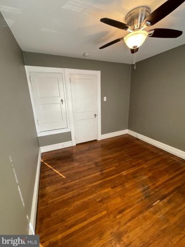 549 Burrowes Ave, Lancaster PA  17602-2120 exterior