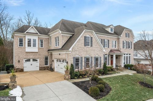 18911 Shropshire Ct, Leesburg, VA 20176-8495