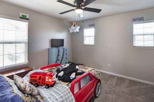 1894 Vintage Cir, Valley Home CA  95361-8678 exterior