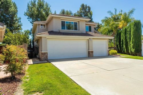 2 Chesterfield, San Juan Capistrano, CA 92692-5135