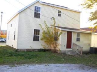 423 Division St, Springfield MO  65803-2743 exterior
