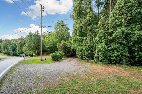 151 Grizzle Rd, Dawsonville, GA 30534-6620