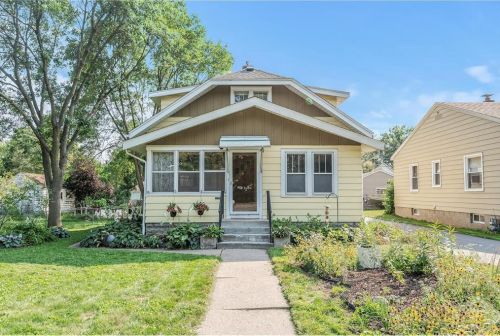 1926 Ivy Ave, Saint Paul, MN 55119-3225