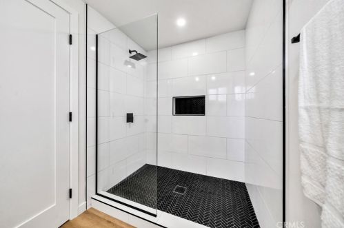 2201 Spinnaker St, Santa Ana CA  92706-1320 exterior