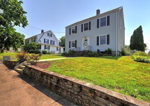 19 Mason St, Derby, CT 06418-1420