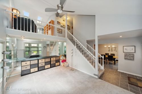 1374 Devonwood Ct, Buffalo Grove, IL 60089-6809