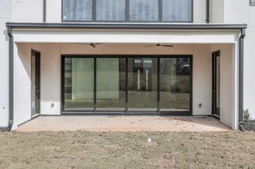 2327 Meadowvale Dr, Atlanta GA  30345-3568 exterior
