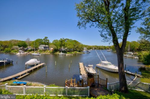 728 Oak Grv Cir, Severna Park MD 21146-4219 exterior