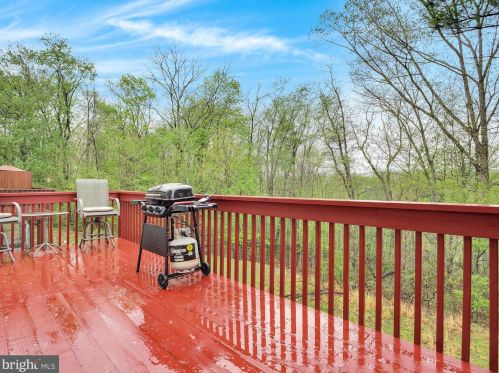 1005 Schuylkill Manor Rd, Primrose PA  17901-3862 exterior