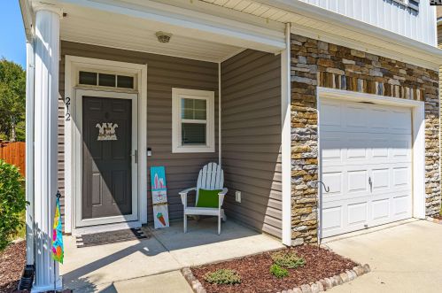 212 Chestnut Oak Ln, Cayce-West Columbia, SC 29169-3663