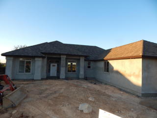 860 Santa Cruz Dr, Redding, CA 96003-5364