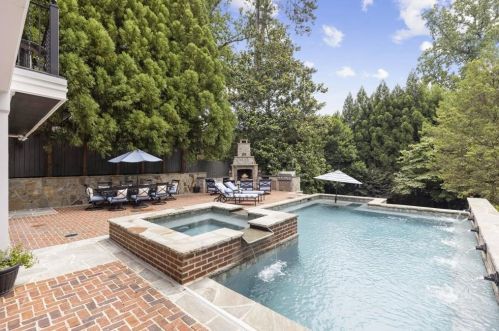 877 Highland Ter, Atlanta GA  30306-3411 exterior