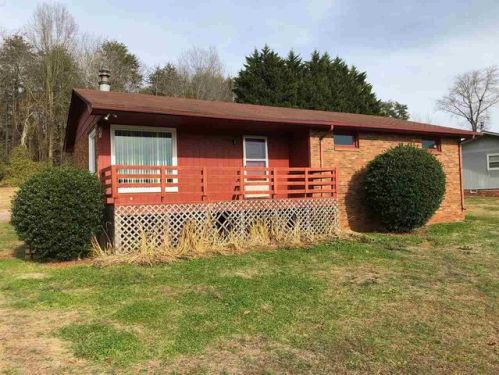 260 Coggins Shore Rd, Inman, SC 29349-8703