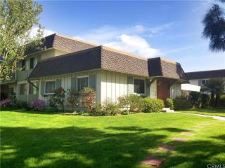 4304 Larwin Ave, Cypress, CA 90630-4153