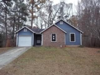 2859 Kevin Ln, Jonesboro, GA 30236-2830