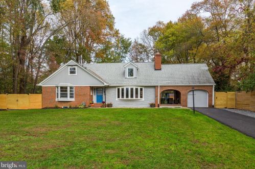 15009 Snowden Dr, Silver Spring MD 20905-5663 exterior