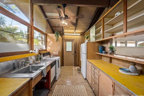 935 Koloa St, Honolulu HI  96816-5201 exterior