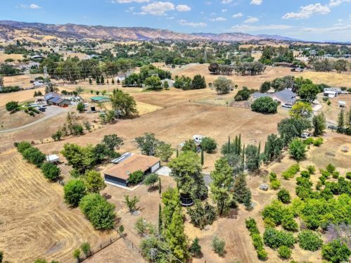 4278 Ruby Ln, Vacaville, CA 95688-9520