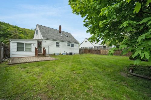 34 Kyle Dr, Dover NJ  07801-4736 exterior