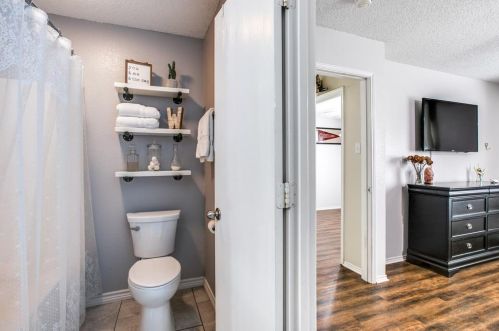 5729 Stone Mdw Ln, Fort Worth TX  76179-3739 exterior