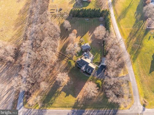 874 Pheasant Hill Rd, Summit Point WV  25446-3634 exterior