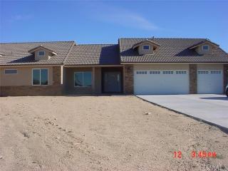 7243 Century Ave, Hesperia, CA 92345