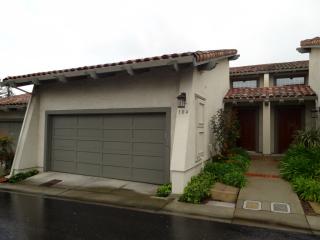 104 Sierra Linda, Los Gatos, CA 95032-1170