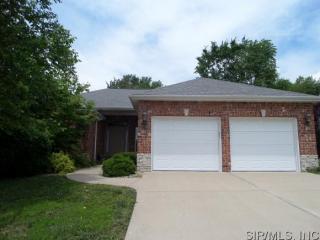 1926 Savannah Trce, Alton, IL 62002-7154