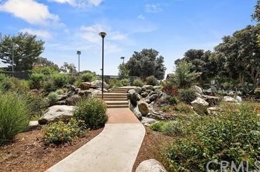 327 Streamwood, Irvine CA  92620-1945 exterior