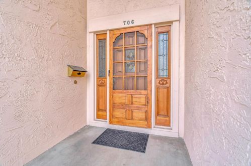 706 Blackfoot Ct, San Jose, CA 95123-4105