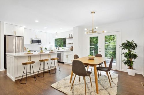 3912 Live Oak Dr, Atlanta GA  30340-2512 exterior