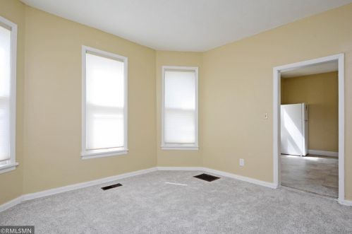 1189 Burr St, Saint Paul MN  55130-3633 exterior