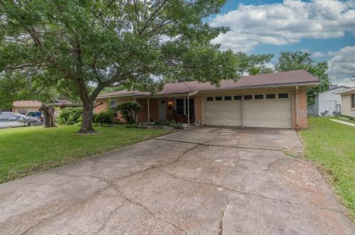 4033 Western Cir, Greenville, TX 75401-4984
